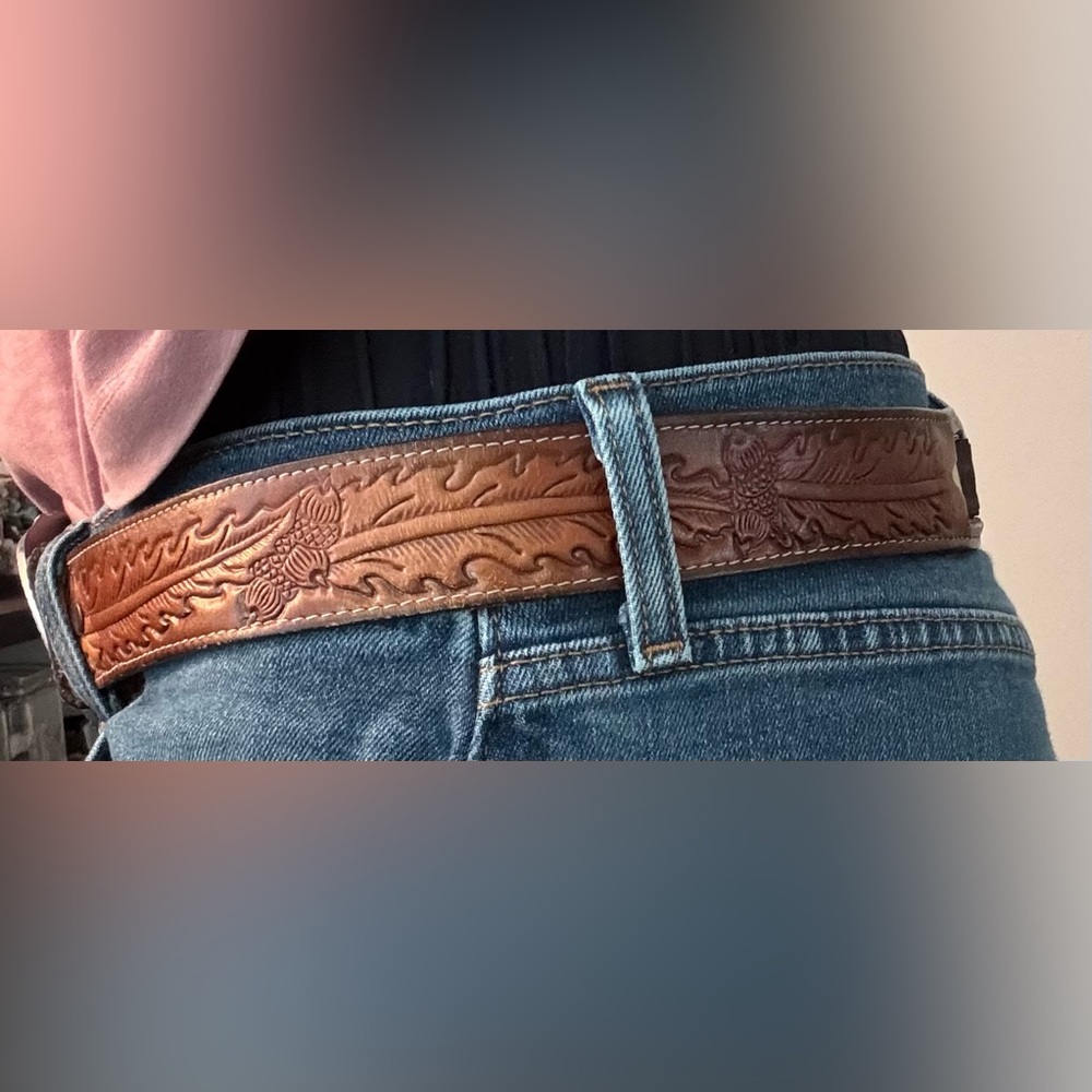 Hesston NFR 25th Anniversary Belt Buckle - Picture 5 of 14